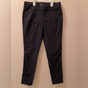 Old Navy Pixie black pants, size 0, pre-owned